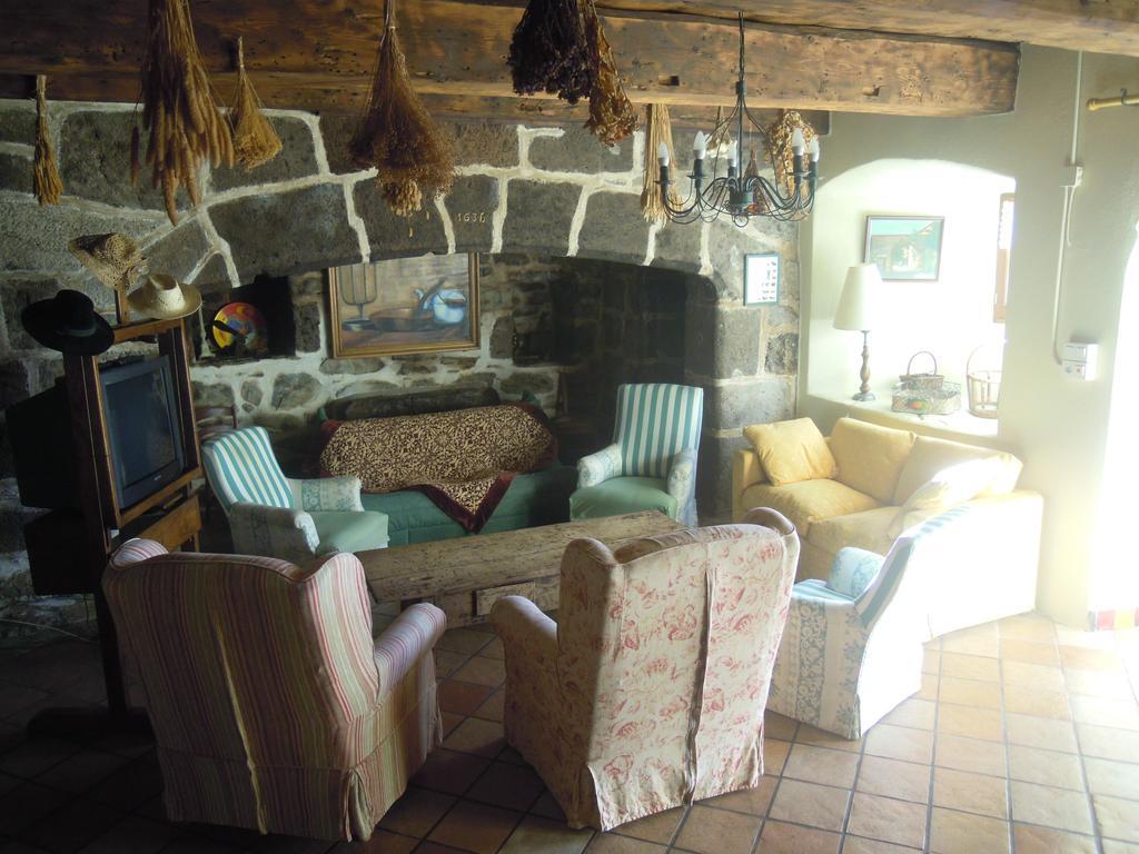 Gite Le Francillon Villa Les Estables Phòng bức ảnh