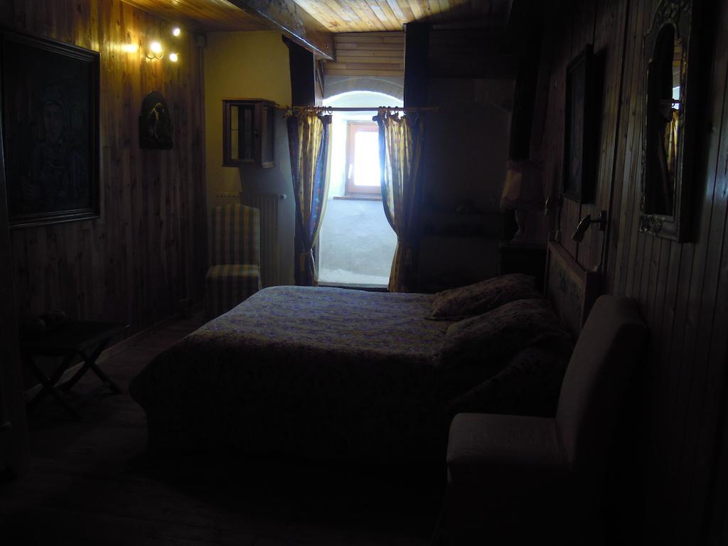 Gite Le Francillon Villa Les Estables Ngoại thất bức ảnh